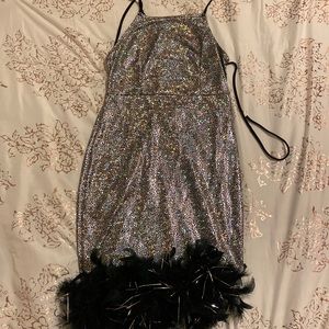 Mini cocktail dress with fur